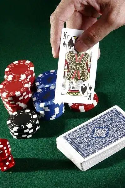 Classic Slots ရိုးရာပုံစံသောကလပ်ဆစ်ဂိမ်းများ